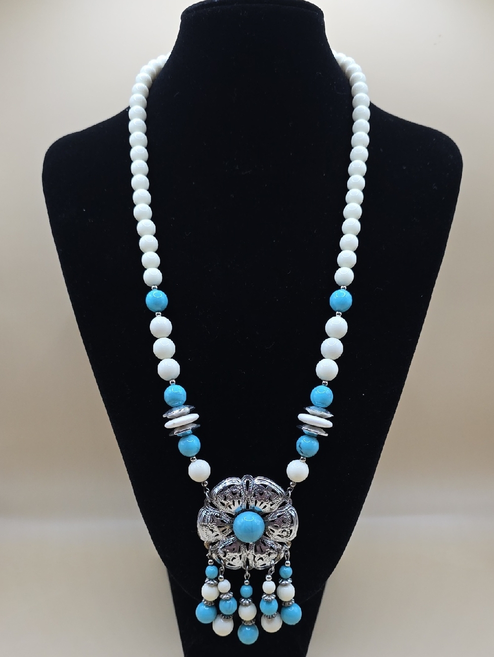 Vintage Turquoise & White Beaded Floral Pendant Statement Necklace -